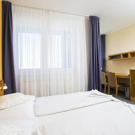 Trend Hotel